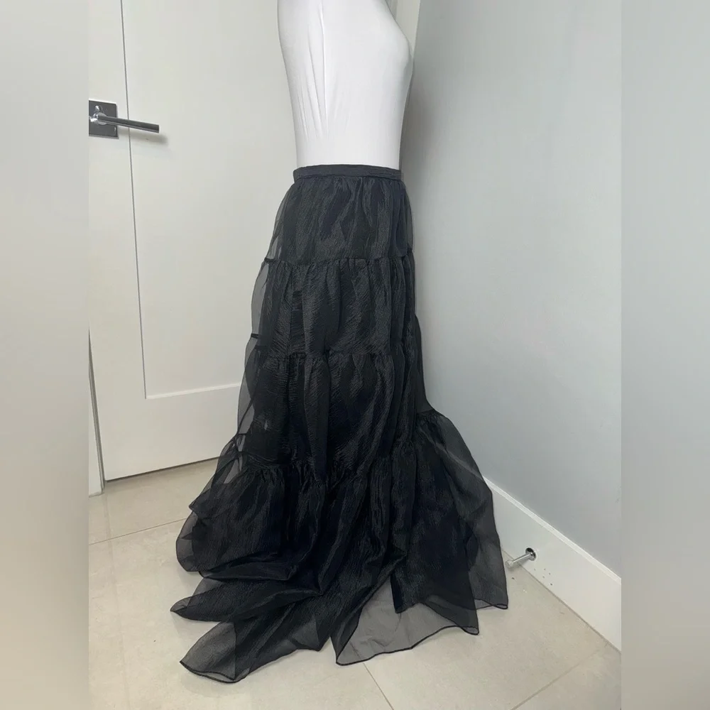 ❌SOLD❌Staud Dragon Ruffle Tulle Skirt in Black/Size 10 - Picture 6 of 10